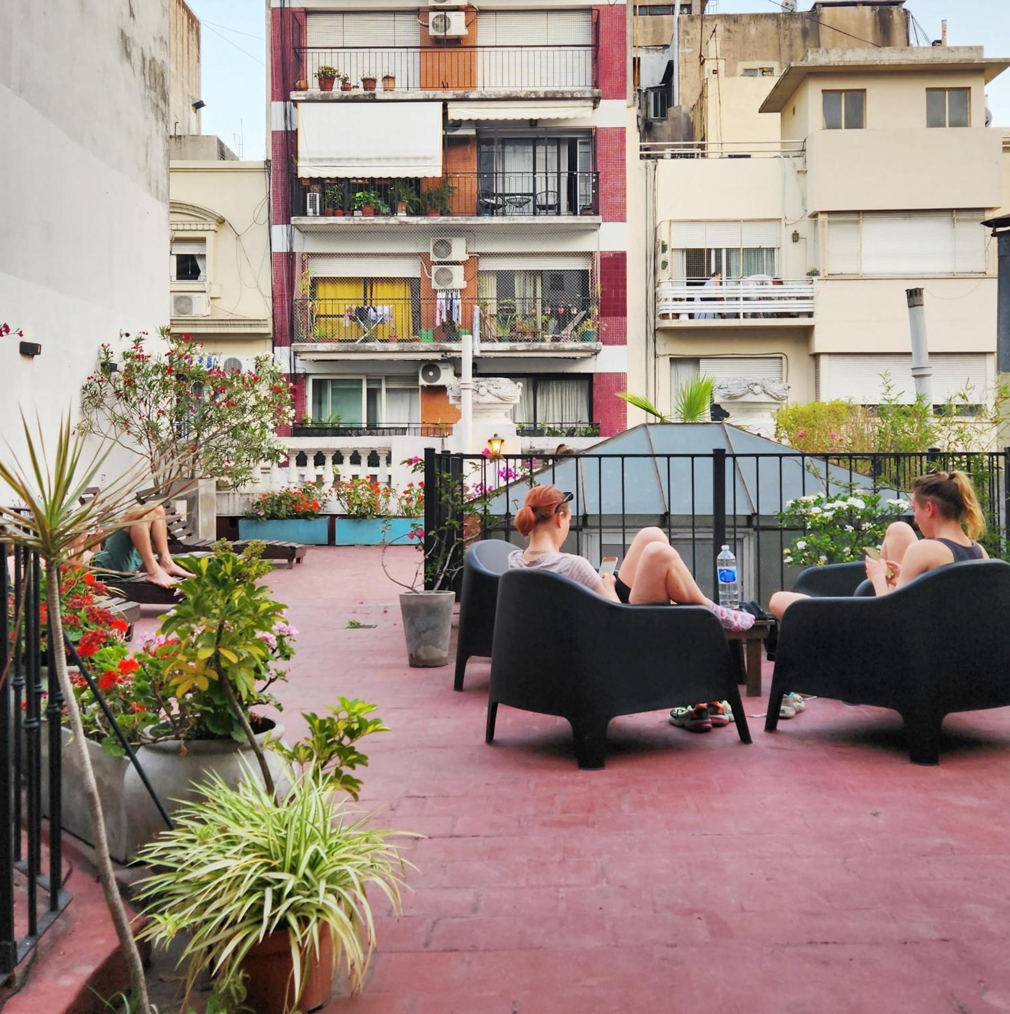 Voyage Recoleta Hostel ブエノスアイレス エクステリア 写真
