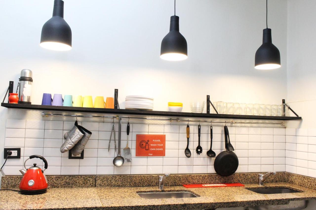 Voyage Recoleta Hostel ブエノスアイレス エクステリア 写真
